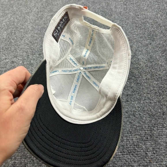 SIMMS Camo American flag Fish Trucker Baseball Cap SnapBack Hat One Size fits - Picture 7 of 8